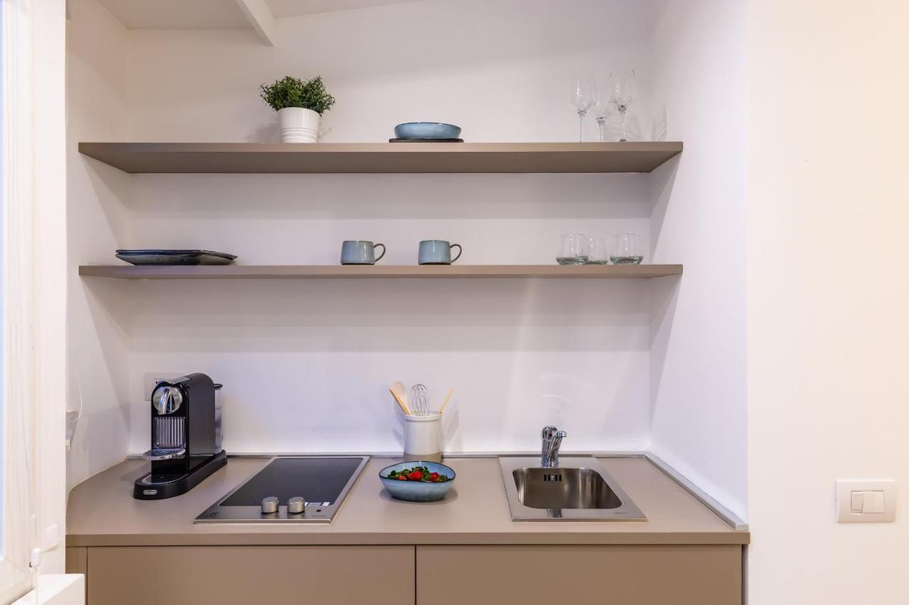 Cozy In Chiaia District By Wonderful Italy Appartement *